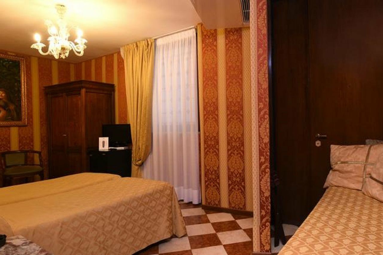 Hotel Marconi Βενετία Εξωτερικό φωτογραφία