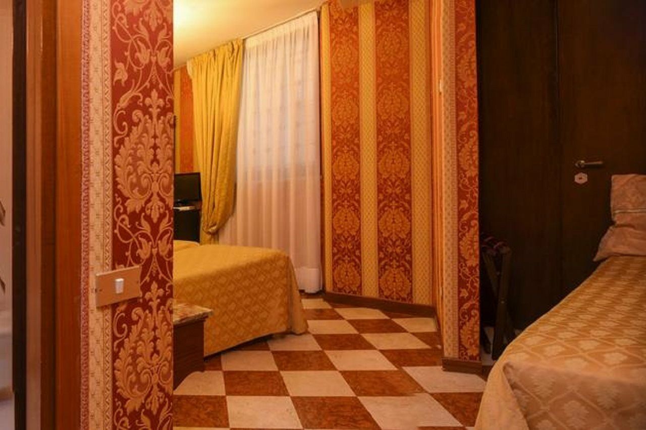 Hotel Marconi Βενετία Εξωτερικό φωτογραφία